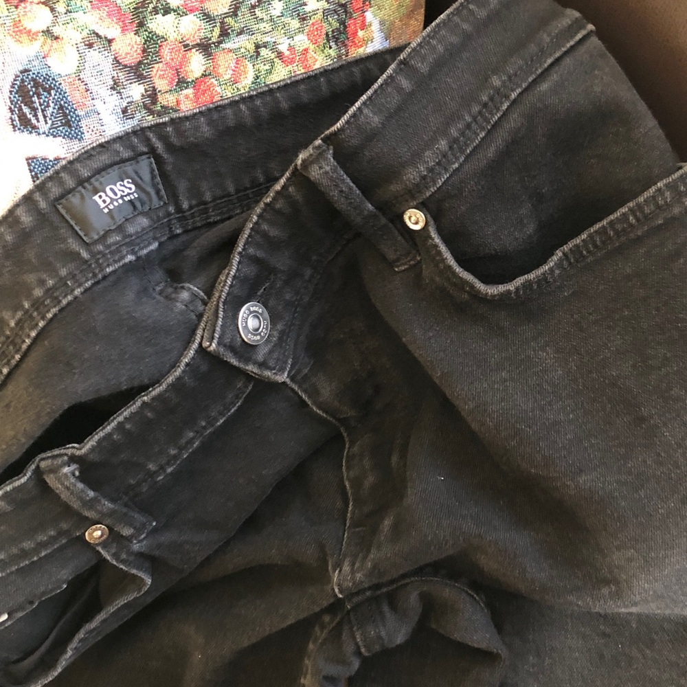 BOSS Men’s Slim Black Jeans